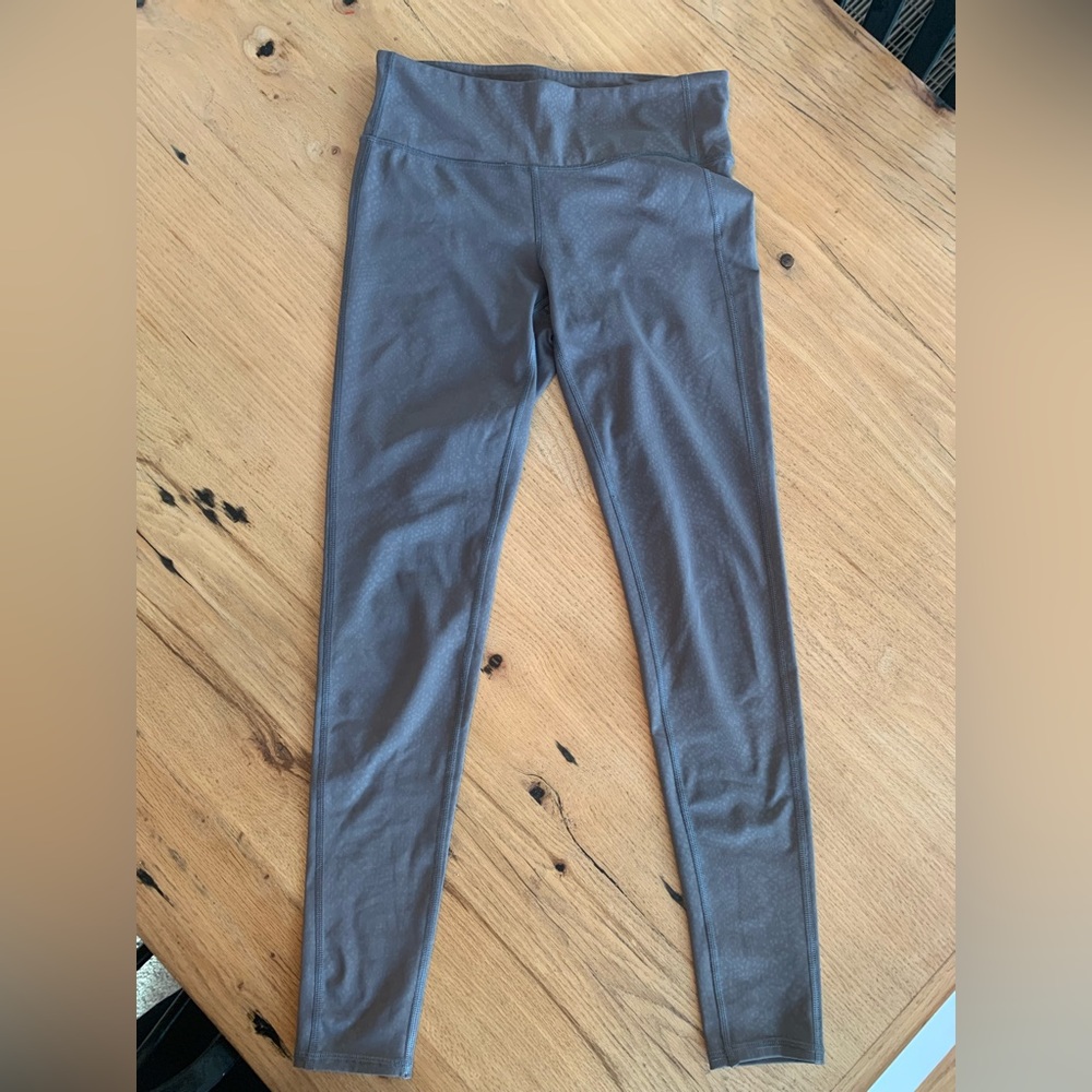Athleta Women’s Training Leggings Grey Print Size S Preowned Excellent Condition